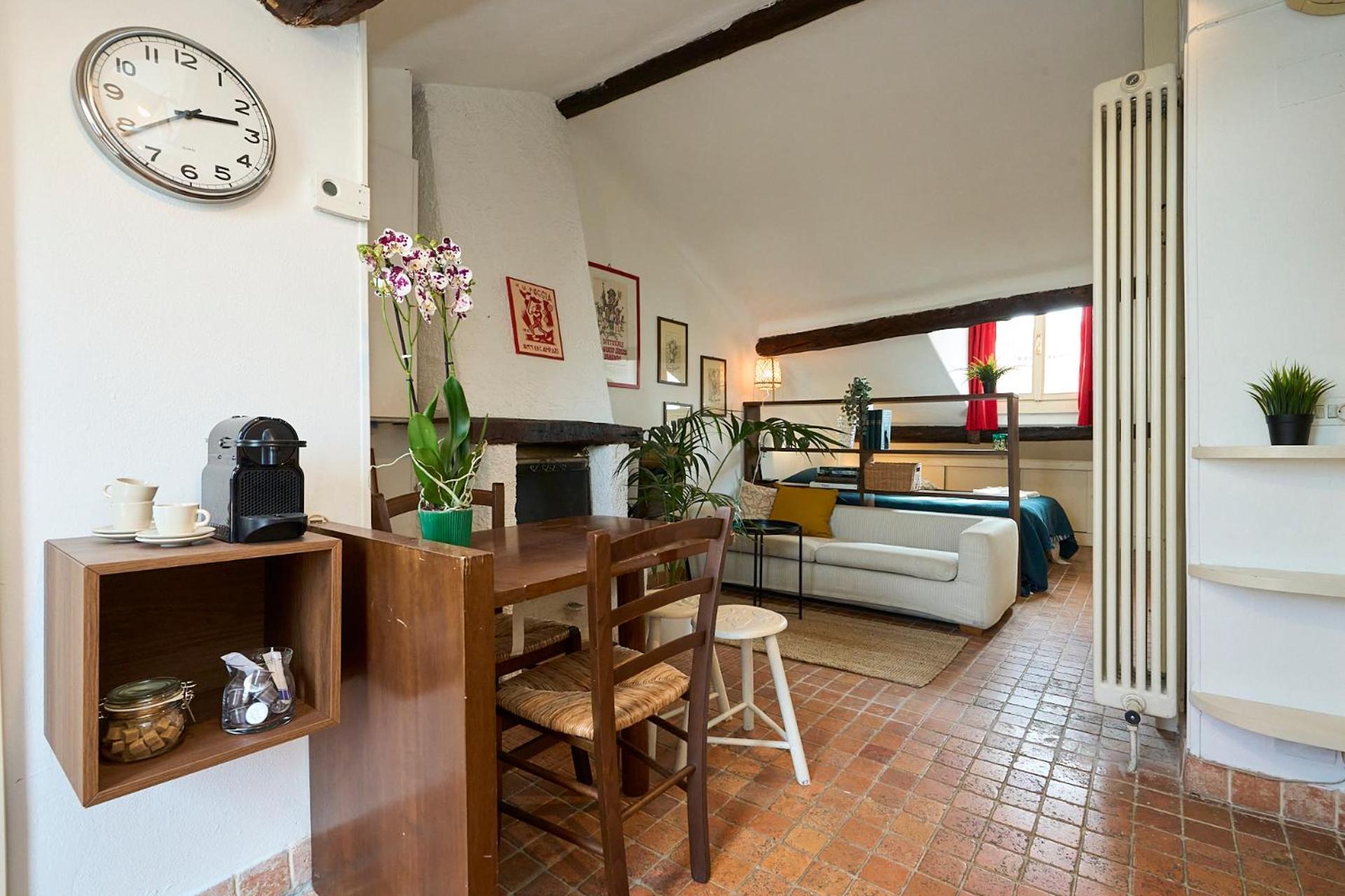 Appartement Cozy House - 20 Minutes Walk From Duomo-navigli *